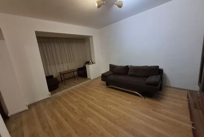 Apartament cu 2 camere decomandat în Micro 20 - 4