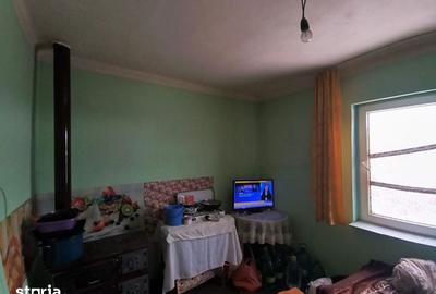 Casă cu 4 camere cu Teren 1500 Mp în Adâncata - 5
