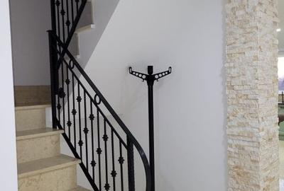 Casa Premium De Vanzare Botosani (Varfu Campului) - 8