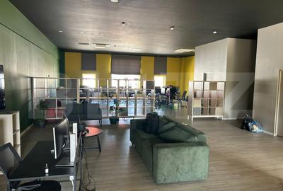 Spațiu comercial, de 600 mp, în Central - 13