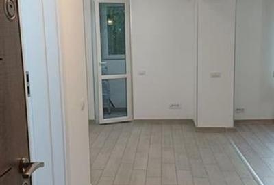 Vanzare studio Renovat complet Calea Calarasilor-Muncii
