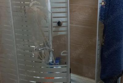 Garsonieră decomandată în Central - 8