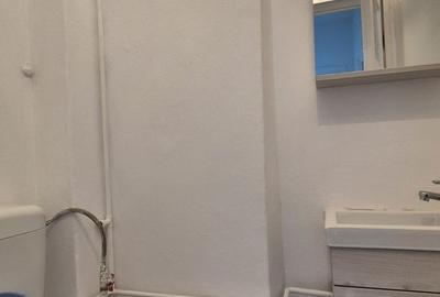 Apartament cu 3 camere decomandat în Romană - 3