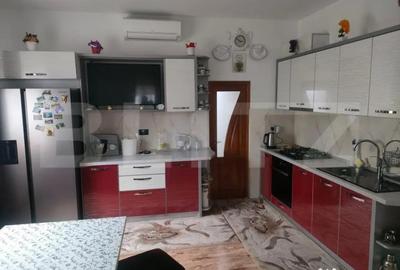 Casă cu 8 camere cu Teren 488 Mp în Marginea - 8