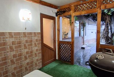 Casă individuală cu 2 camere cu Canalizare în Central - 1