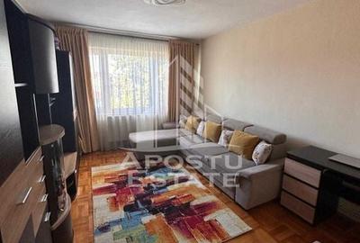 Apartament cu 3 camere, centrala proprie, zona Spitalului Judetean - 1