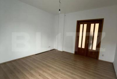 Apartament cu 3 camere semidecomandat în Cantacuzino - 2