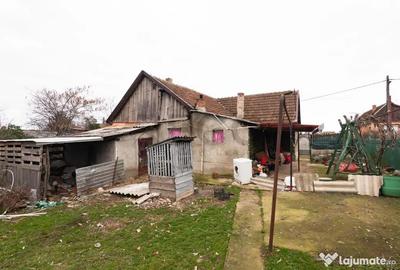 Casă cu 2 camere cu Teren 834 Mp în Cetariu - 11