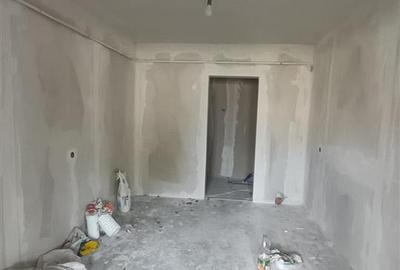 Apartament cu 2 camere decomandat în Plantelor - 2