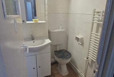 Apartament cu 2 camere decomandat, mobilat în Hala Centrală - 11