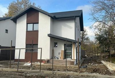 Casa individuala 4 dormitoare 160mp utili Predare Ianuarie - 1