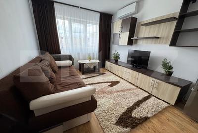 Apartament cu 3 camere de inchiriat - 1