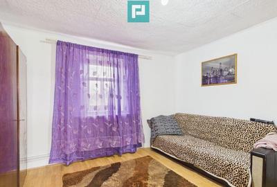 Casa de vanzare la grani?a - 4