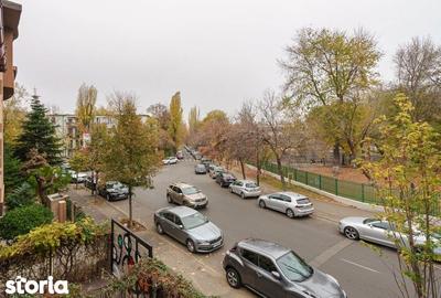 Apartament cu 3 camere decomandat în Primăverii - 11