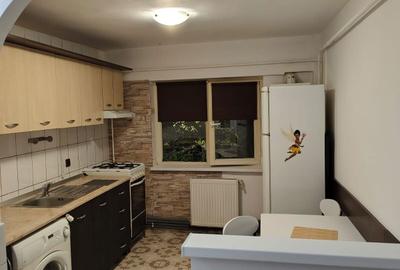 Apartament cu 2 camere decomandat în Central - 2