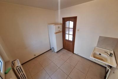 Apartament cu 3 camere decomandat în Inel II - 6