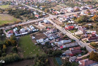 Spațiu comercial, de 350 mp, în Central - 8