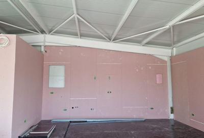 Spațiu comercial, de 400 mp, în Central - 13