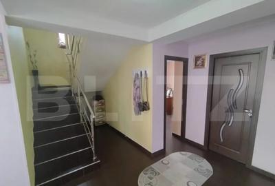 Casă cu 5 camere cu Teren 462 Mp în Malu Mare - 1