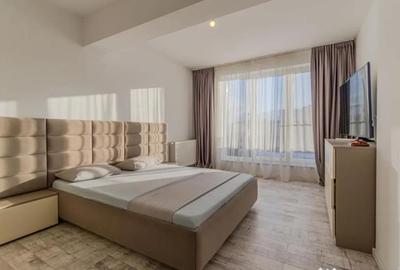 Apartament cu 4 camere decomandat, mobilat în Tractorul - 10