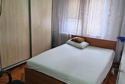 Apartament cu 4 camere semidecomandat în Gorjului - 1