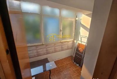 Apartament cu 2 camere decomandat în Hala Centrală - 1