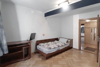 Garsonieră decomandată în Central - 12