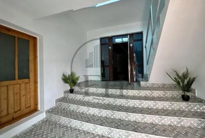 Casă cu 8 camere cu Teren 627 Mp în Nord - 16