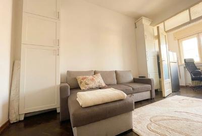 Garsonieră în Universitate