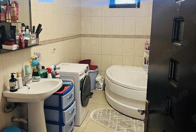 Casă cu 6 camere în Obor - 8