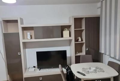 Apartament cu 2 camere decomandat în Central - 9