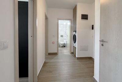 Apartament cu 2 camere decomandat, mobilat în Tractorul - 4