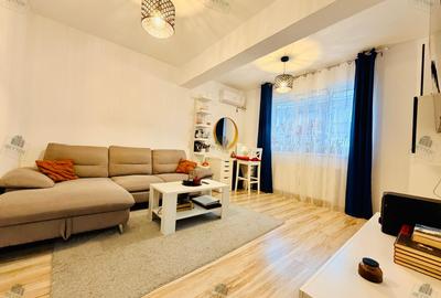 Apartament cu 2 camere decomandat, mobilat în Central