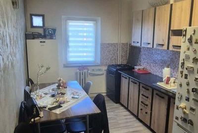 Apartament cu 3 camere semidecomandat în Grigorescu - 4