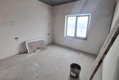 Casă individuală cu 4 camere cu Canalizare în Breazu - 13