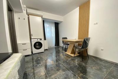 Garsonieră decomandată, mobilată în Central - 4