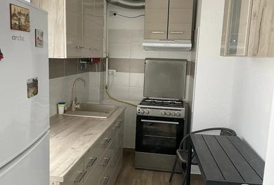 Apartament cu 2 camere decomandat în Smârdan - 6