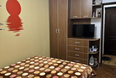 Apartament cu 2 camere decomandat în Exterior Vest