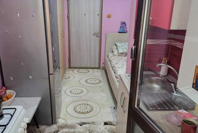 Garsonieră decomandată în Exterior Vest - 8