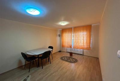 Apartament cu 3 camere decomandat, mobilat în Brăilei - 7