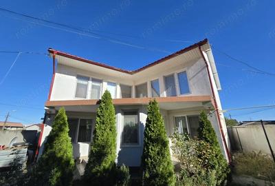 Casă cu 6 camere cu Teren 293 Mp în Năvodari - 11