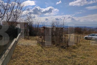 Teren intravilan 500 mp, Dambul Rotund, cu view! - 2