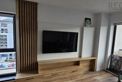 Apartament cu 2 camere semidecomandat în Noua - 9