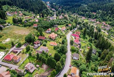 FILM! 900mp intravilan, aprobat CU, in frumoasa statiune Baile Tusnad