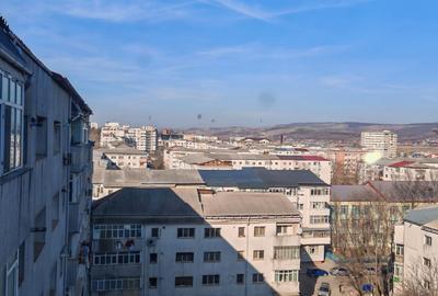 De vanzare apartament spatios cu 4 camere decomandate, zona gării - 8