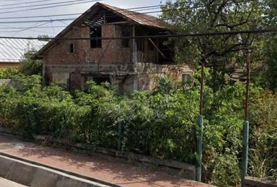 Teren de 12000 mp, în Păulești - 4