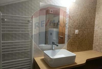 Apartament spatios de 4 camere 138mp utili Comision 0 - 9