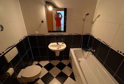 Apartament cu 3 camere decomandat în Drumul Carului - 8