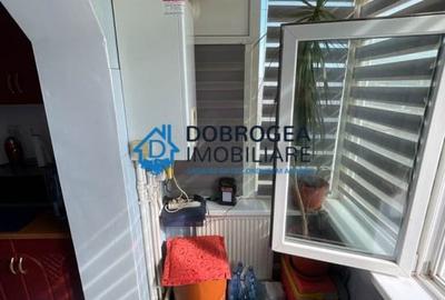 Apartament cu 2 camere decomandat în C5 - 7