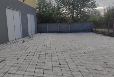 Spațiu comercial, de 390 mp, în Central - 2